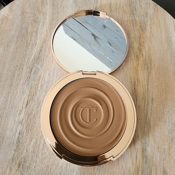 Charlotte Tilbury BEAUTIFUL SKIN SUN-KISSED GLOW BRONZER 1 FAIR PALE New in Box - Picture 1 of 6
